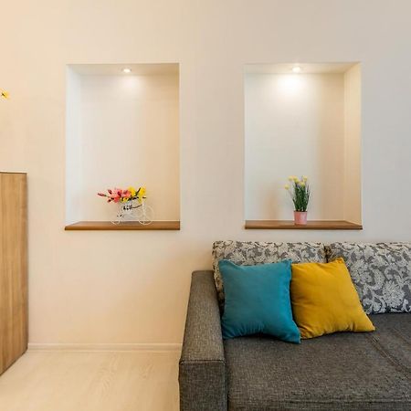 2К Квартира Між Майданом Та Софією Київською Apartment ภายนอก รูปภาพ