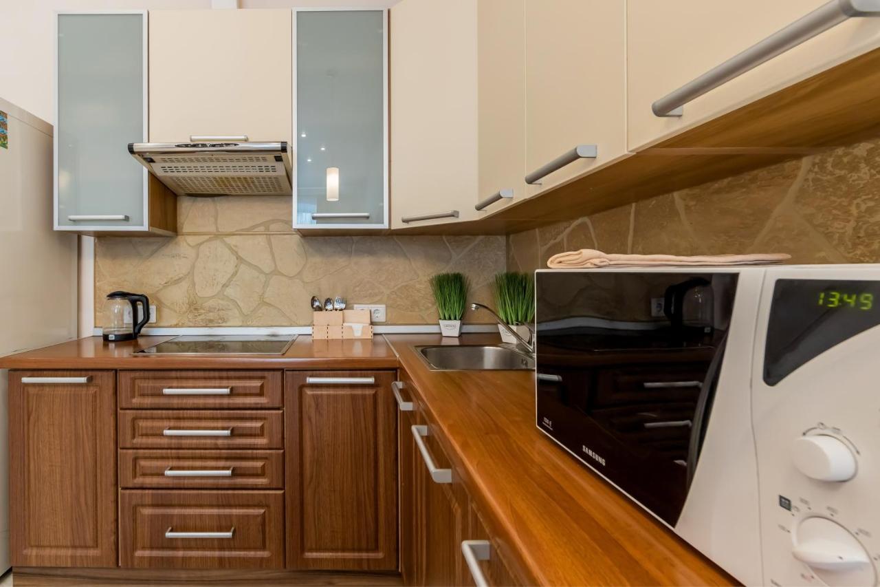 2К Квартира Між Майданом Та Софією Київською Apartment ภายนอก รูปภาพ