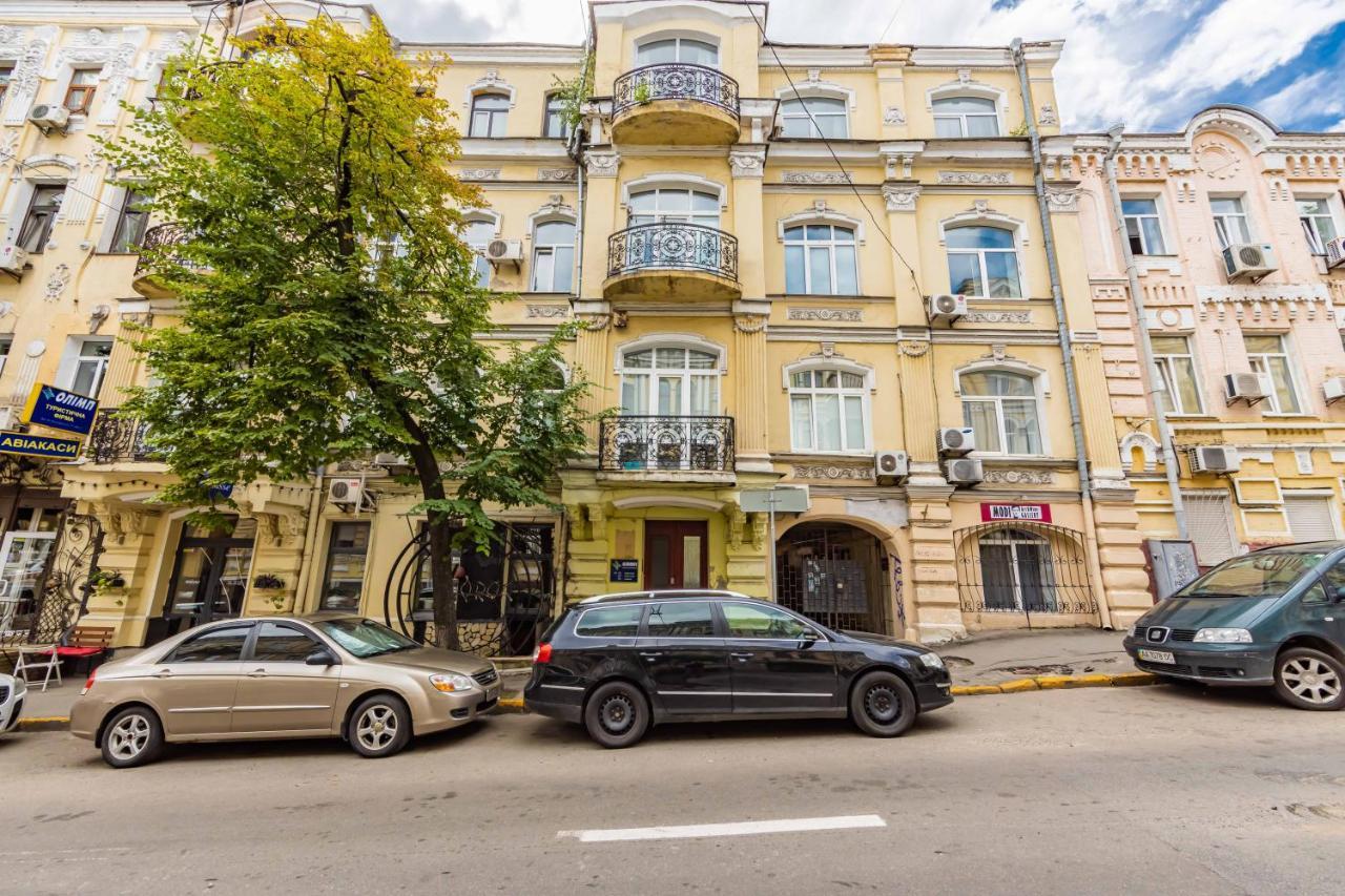2К Квартира Між Майданом Та Софією Київською Apartment ภายนอก รูปภาพ