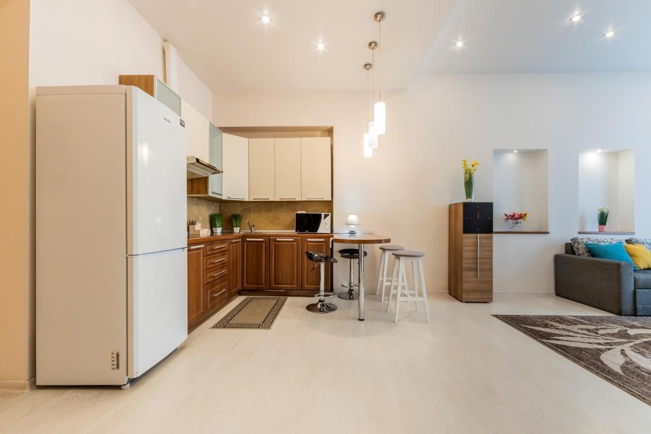 2К Квартира Між Майданом Та Софією Київською Apartment ภายนอก รูปภาพ