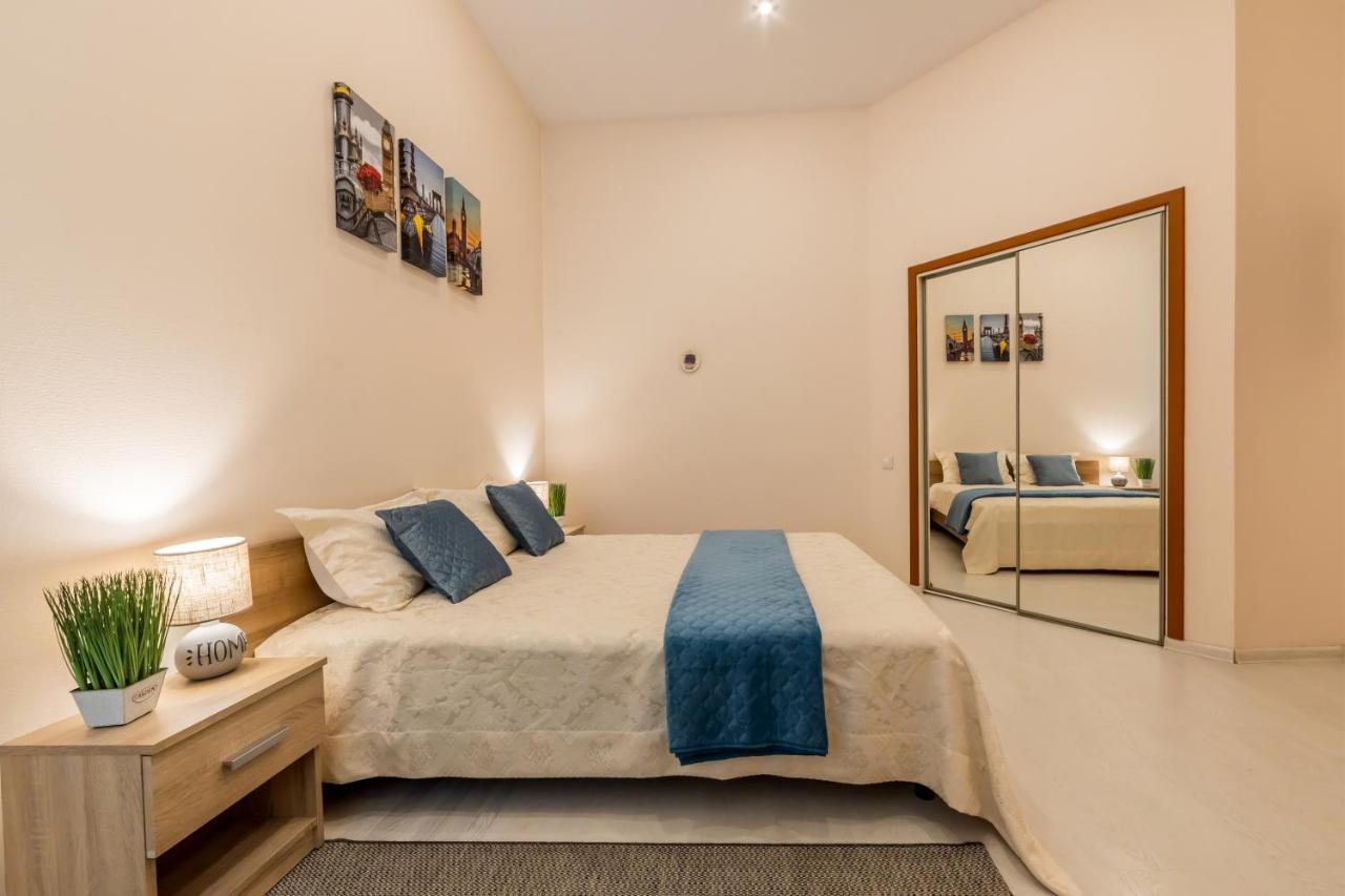 2К Квартира Між Майданом Та Софією Київською Apartment ภายนอก รูปภาพ